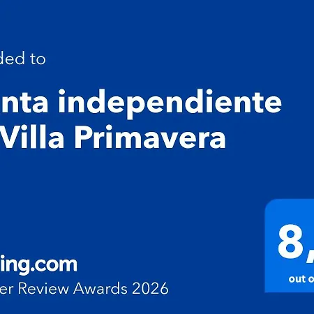 Planta Independiente En Primavera 펜션